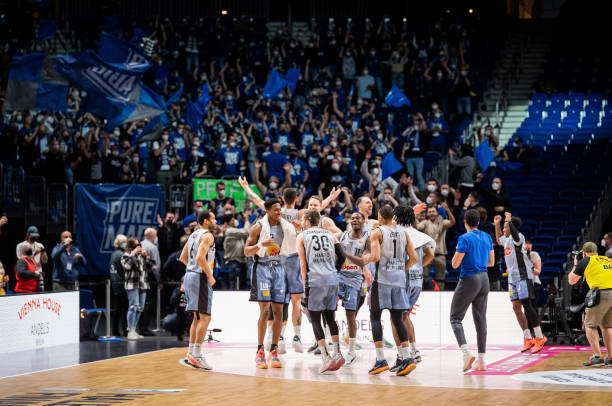 力在他日后 力在他日后